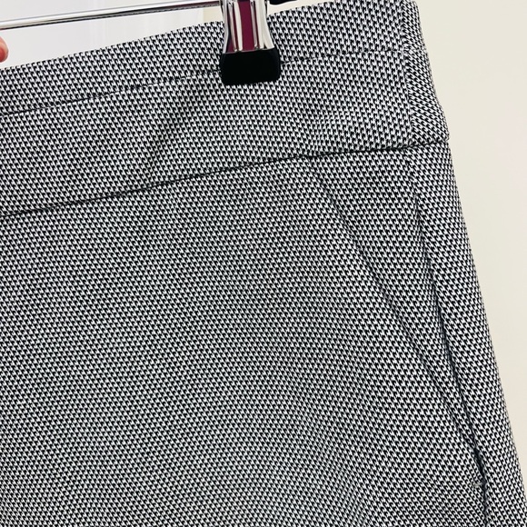 Like new Chico's size 2R cropped pants in black and white - Picture 6 of 10